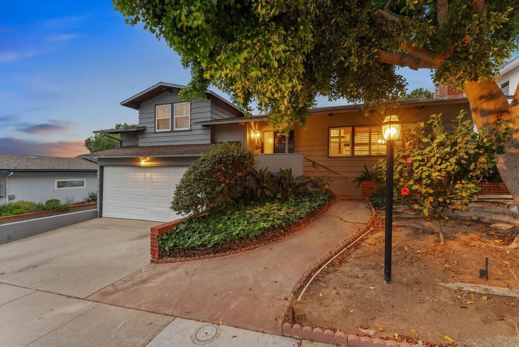 5475 Redding Rd, College View Estates (32235)