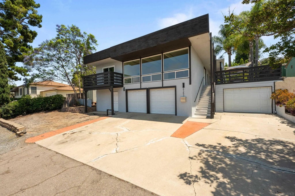 4383 Maple Ave, La Mesa
