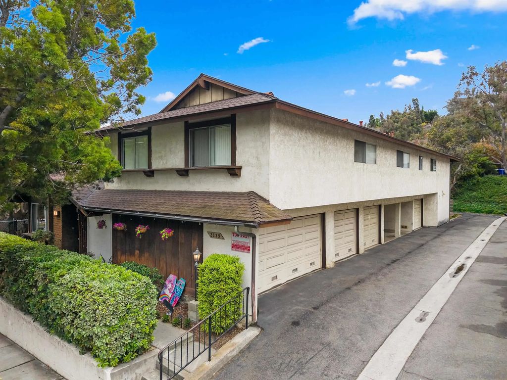 2139 Via Esmarca, Oceanside