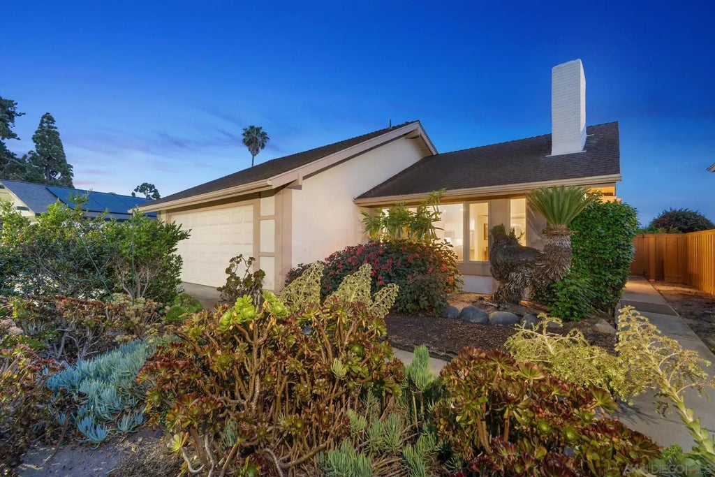 1745 Tamarack Ave, Carlsbad