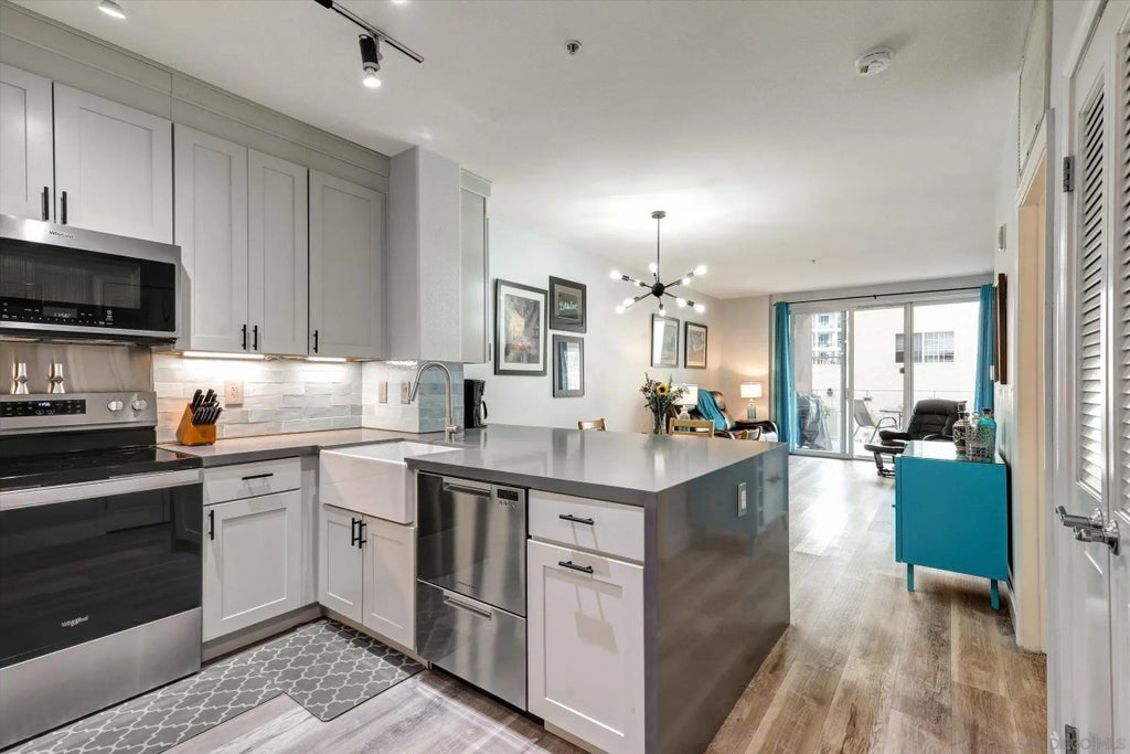 1601 India St 211, SAN DIEGO