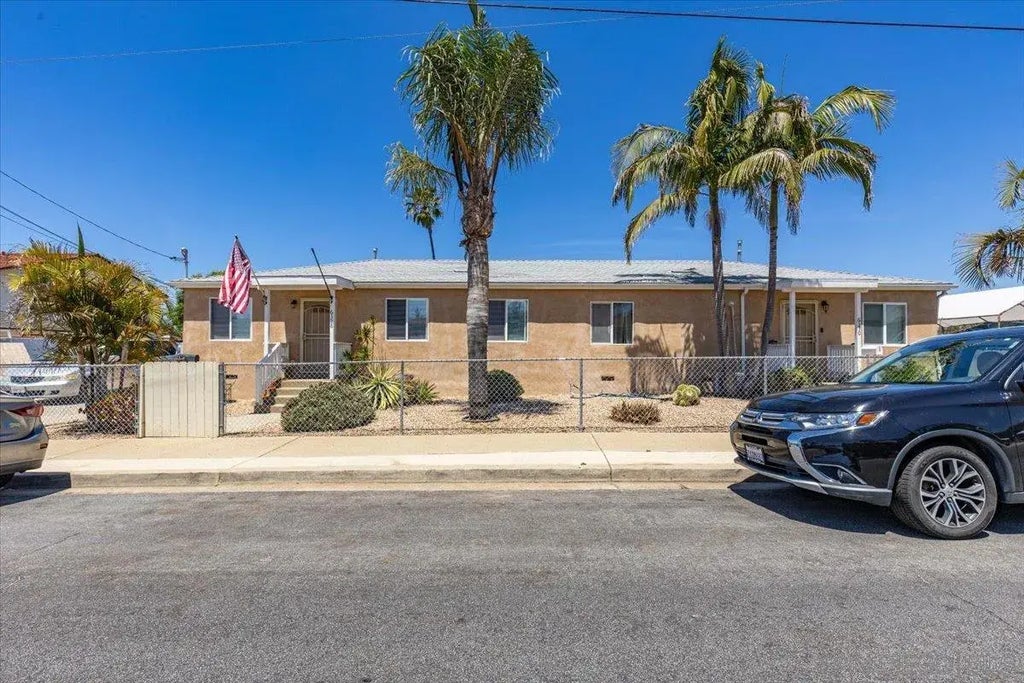 6328-30 Quillan St, LINDA VISTA