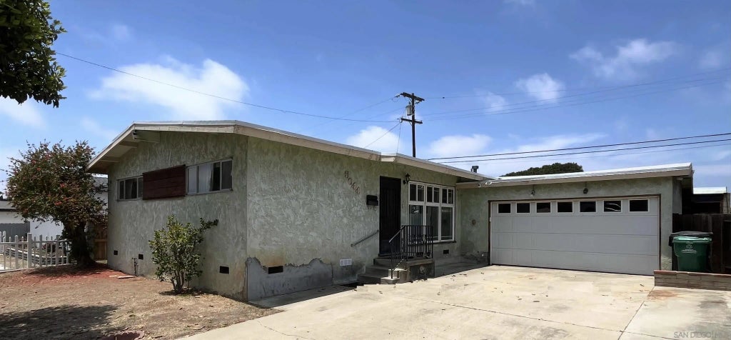 5044 Pelusa St, LOGAN HEIGHTS