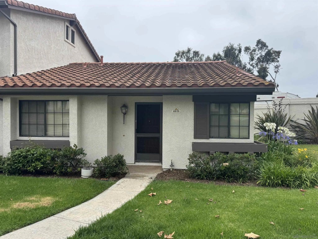 6915 Pear Tree Drive, Carlsbad