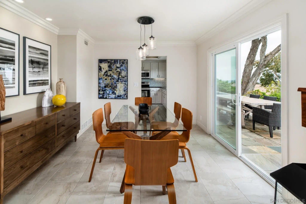 5614 Caminito Herminia, La Jolla