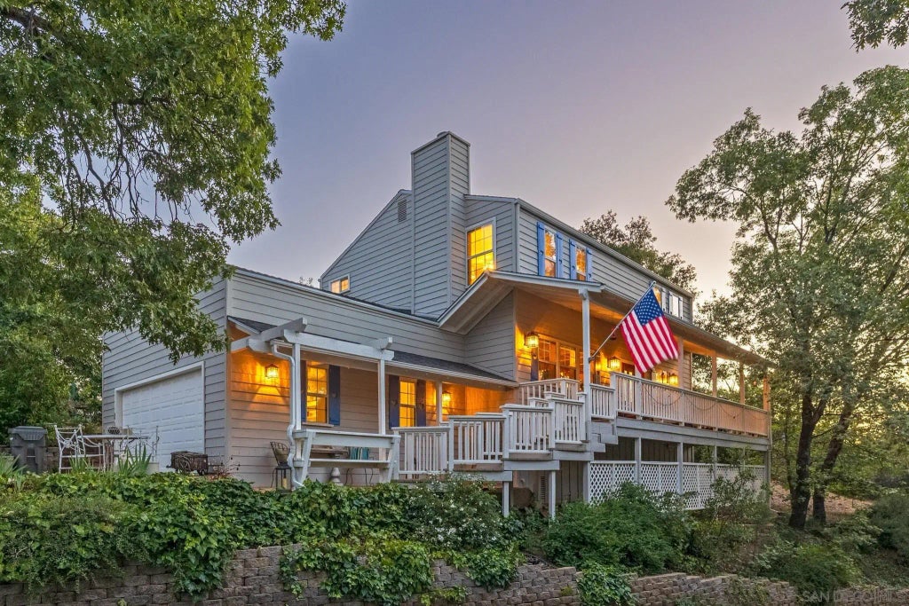 2207 Sunset Dr, Julian