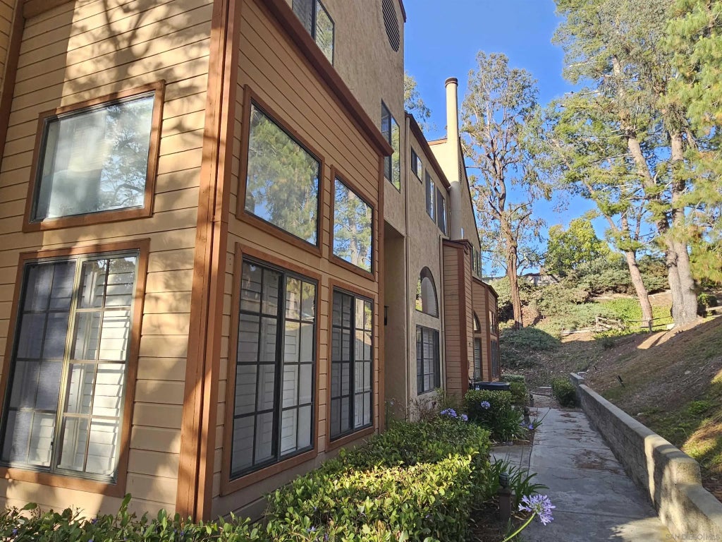 9279 Lake Murray Blvd. B, SAN CARLOS