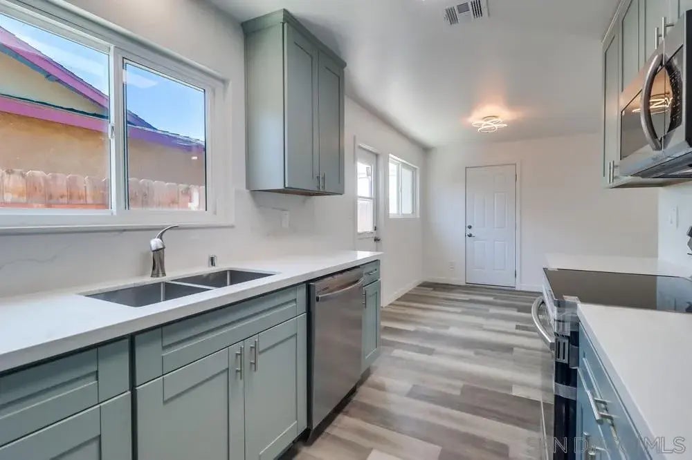 1559 La Corta St, Lemon Grove