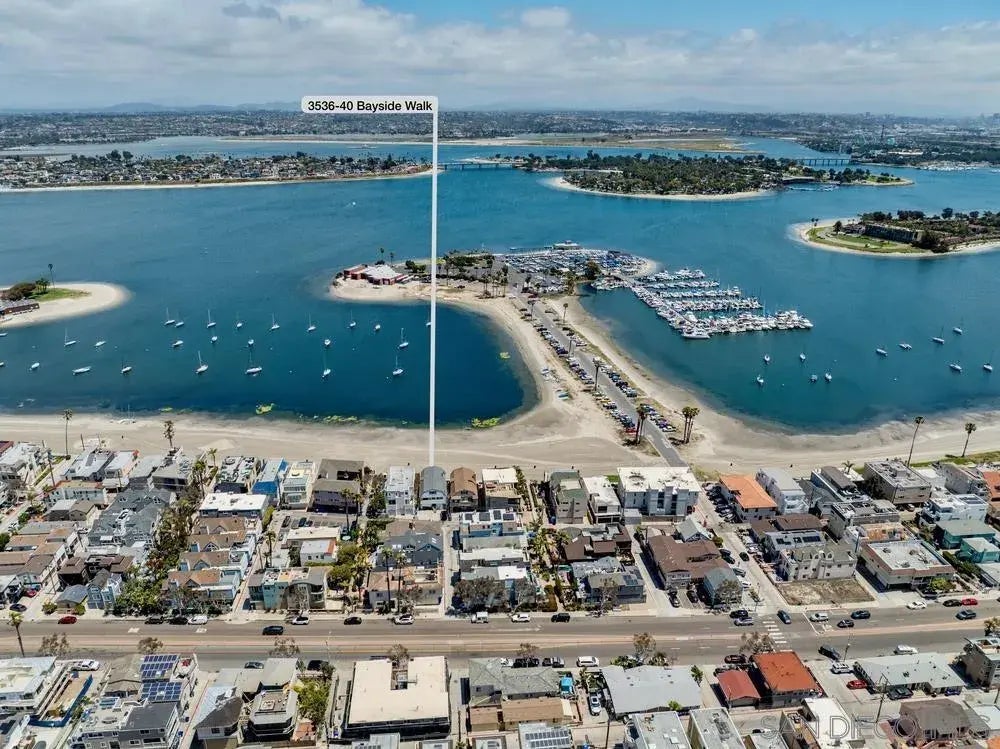 3536-40 Bayside Walk, MISSION BEACH