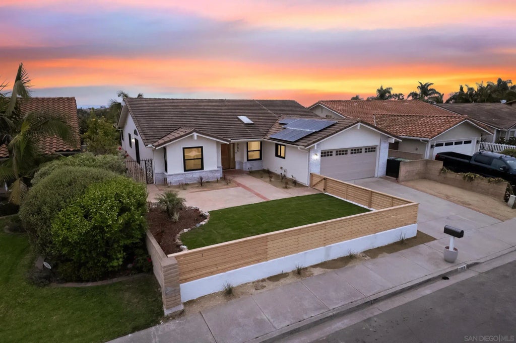 3985 Syme Dr, Carlsbad