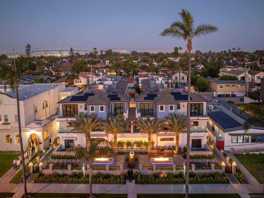 543 Orange Ave, Coronado