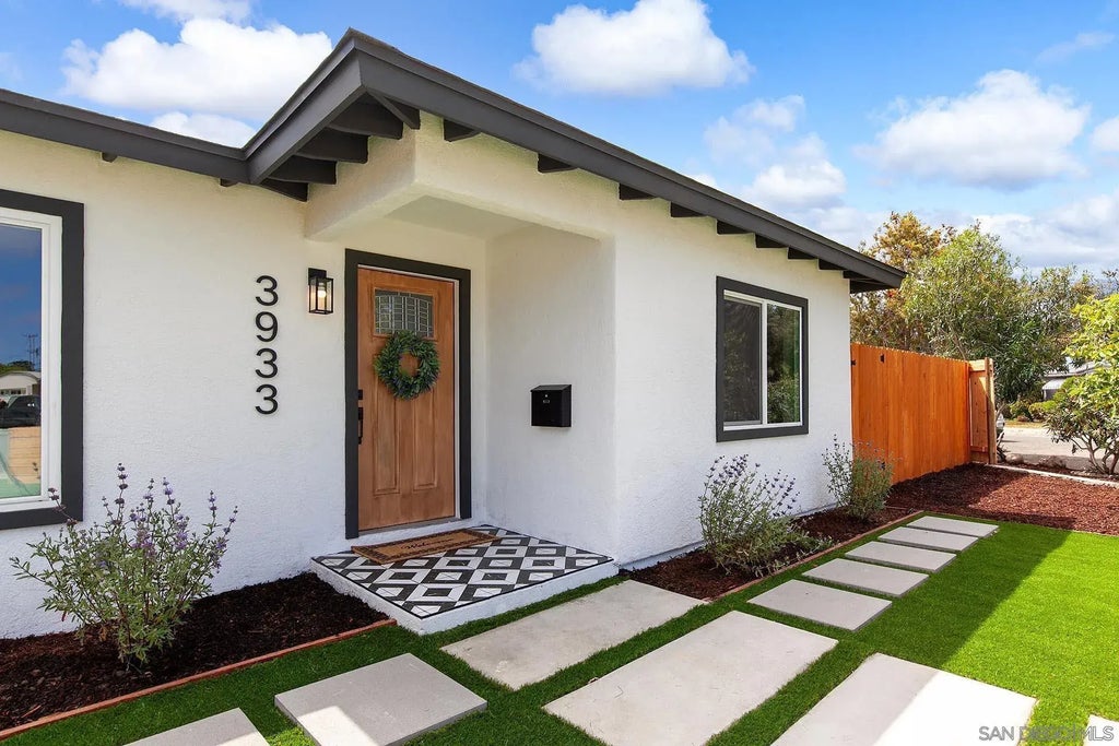 3933 Willamette, CLAIREMONT