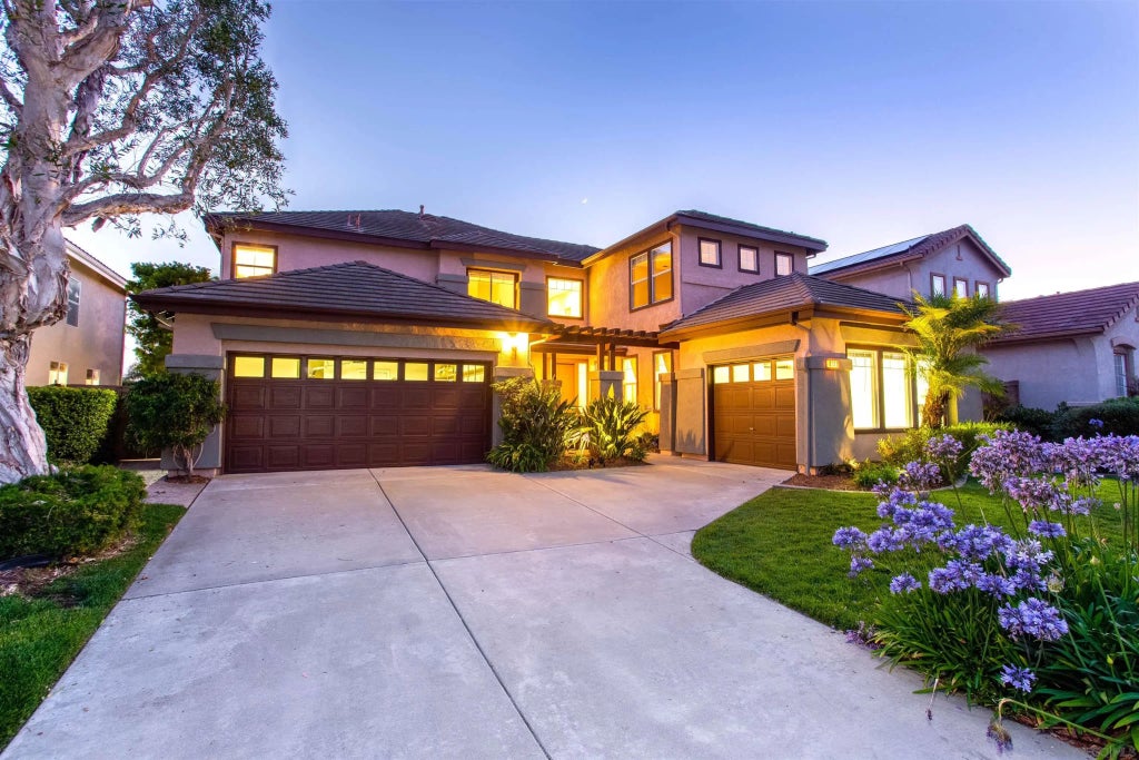 6581 Bluebonnet Dr, Carlsbad