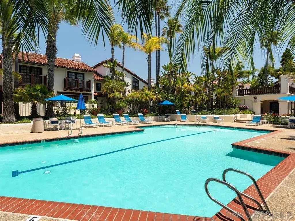 8680-1 Villa La Jolla, La Jolla