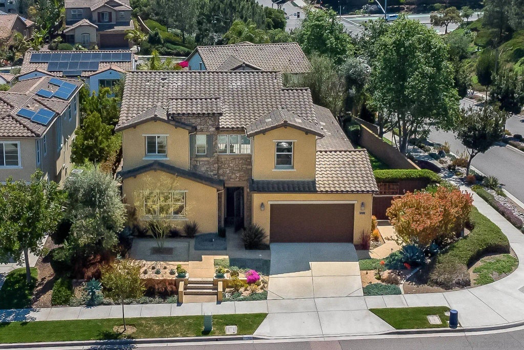 7152 Sitio Corazon, Carlsbad