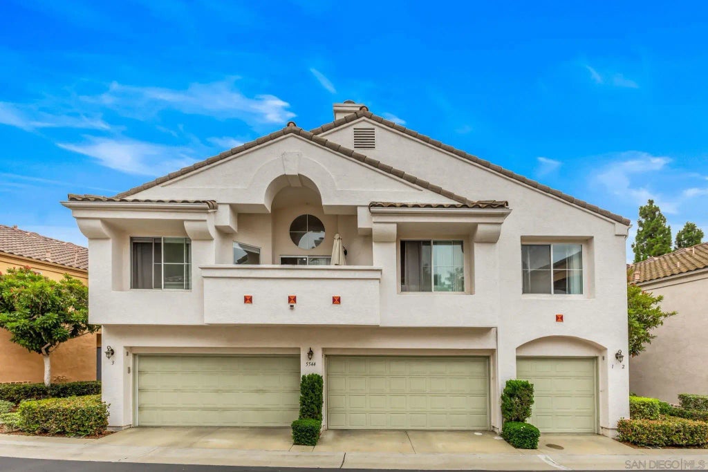 5544 Renaissance 2, La Jolla