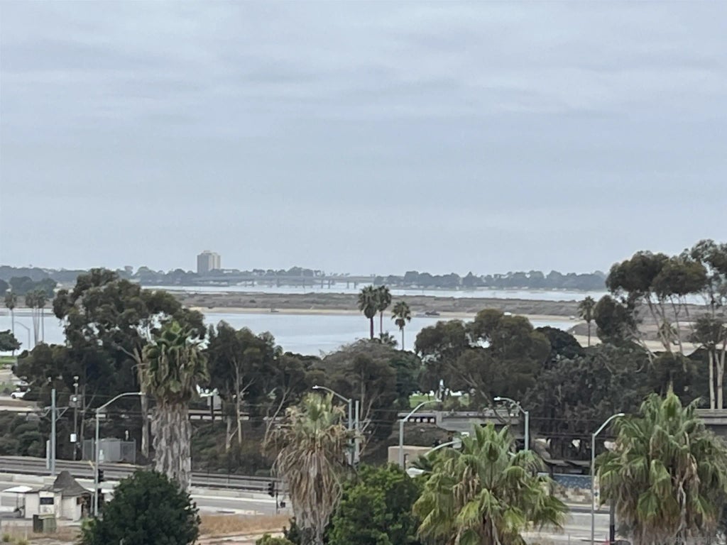 2540 Clairemont Dr 307, CLAIREMONT