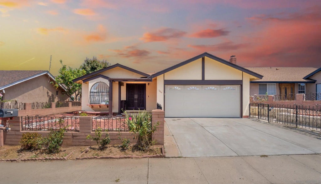 3464 Grogan Cir, OUT OF AREA