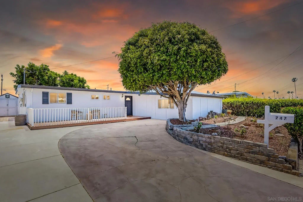 747 Holly Ave, Imperial Beach