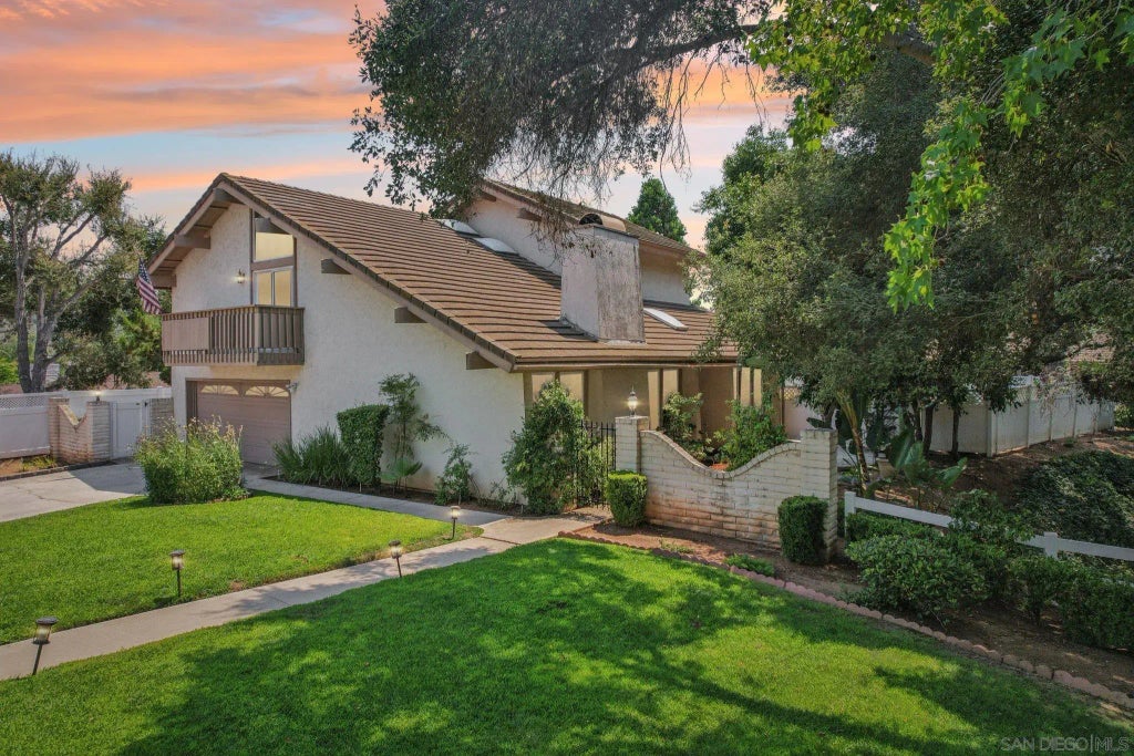 2807 Carlton Way, Fallbrook