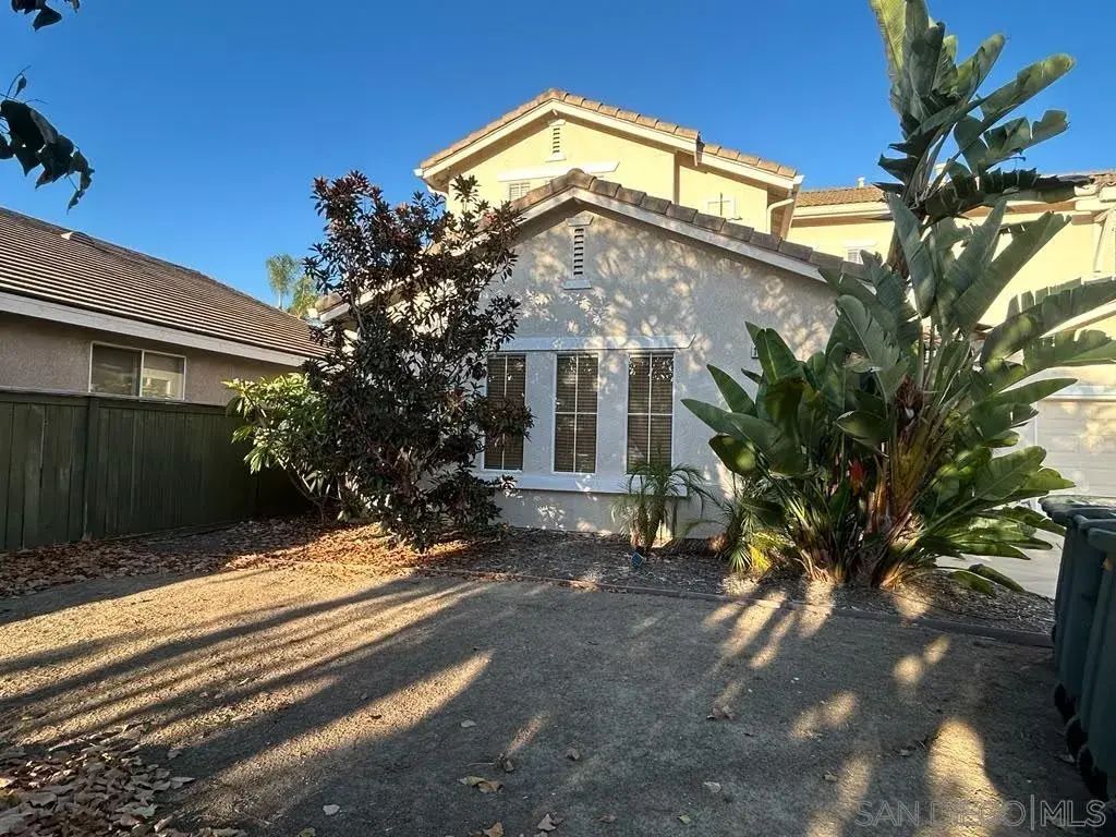 1863 Almagro Ln, Escondido