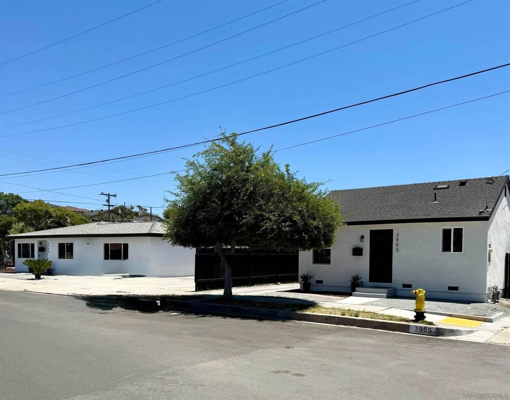 3905-3909 Cottonwood St, LOGAN HEIGHTS