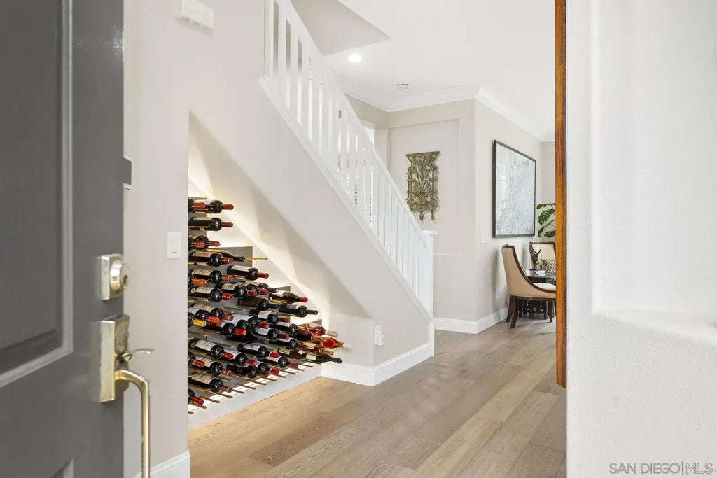 6467 Alexandri Cir, Carlsbad