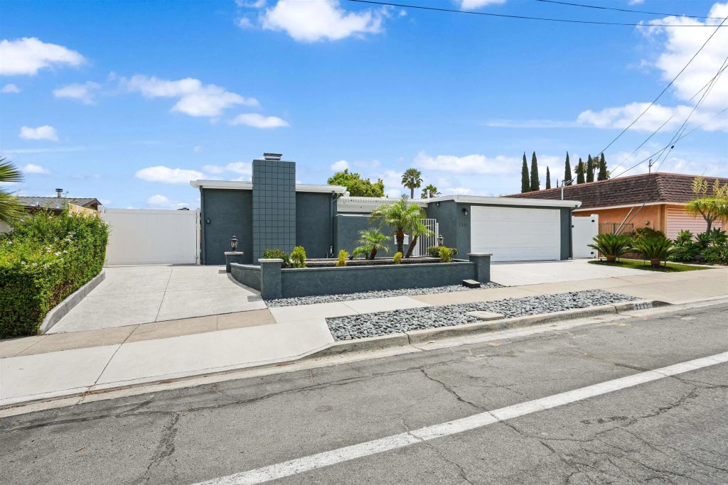 7111 Regner Rd, SAN CARLOS