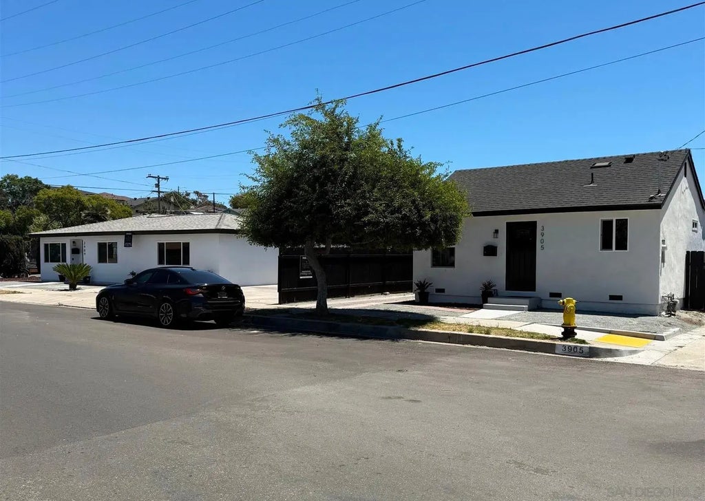 3905-3909 Cottonwood St, LOGAN HEIGHTS