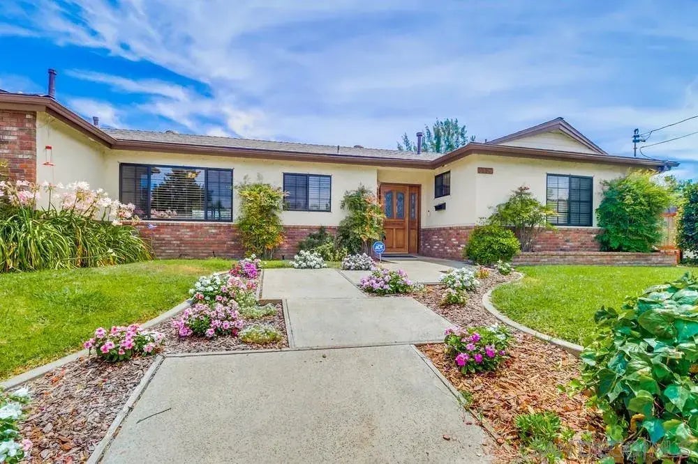 6081 Veemac, La Mesa