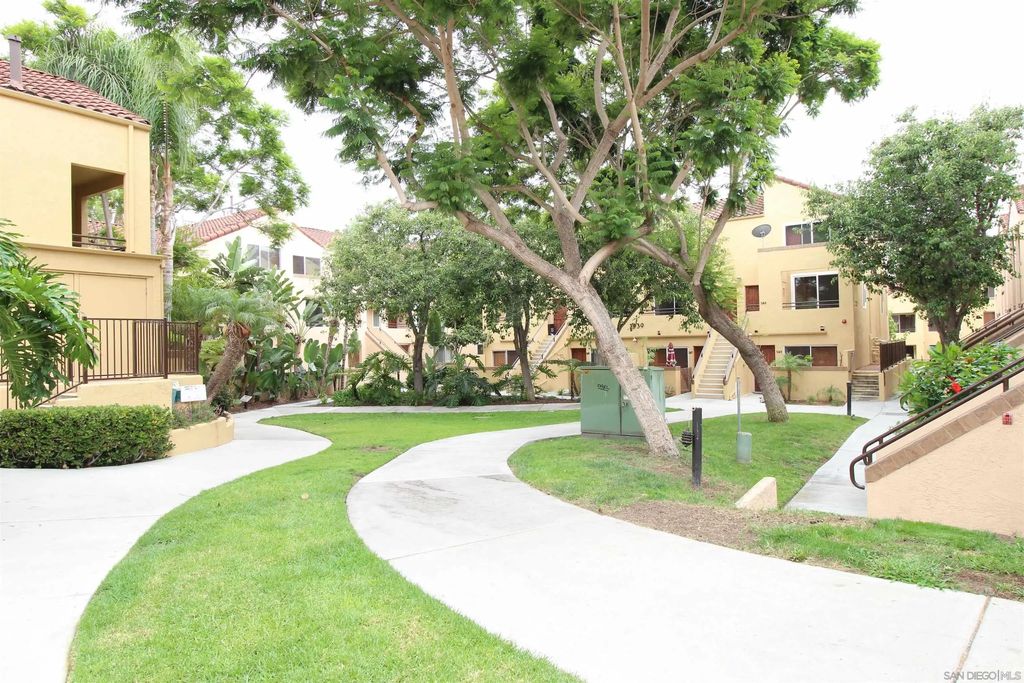 3955 Nobel Dr 186, UNIVERSITY CITY
