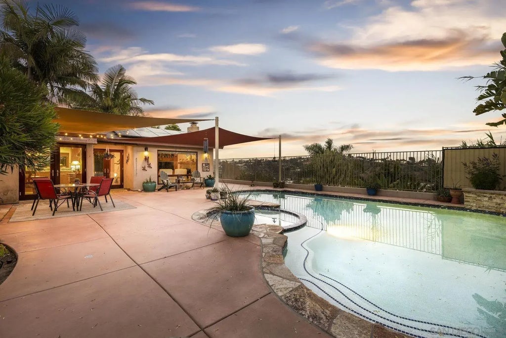 421 S Barnwell, Oceanside