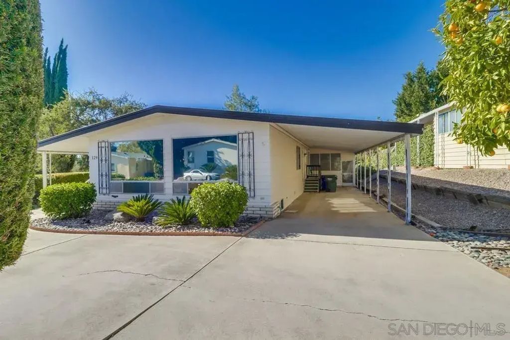18218 Paradise Mountain Road 129, Valley Center