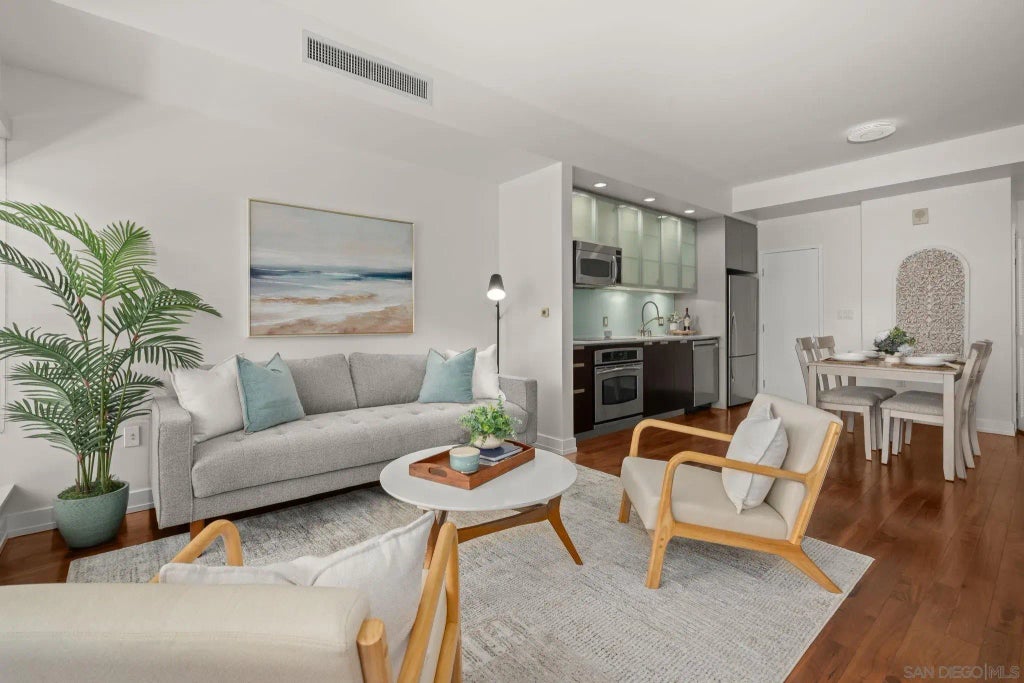 575 6th Ave 605, DOWNTOWN