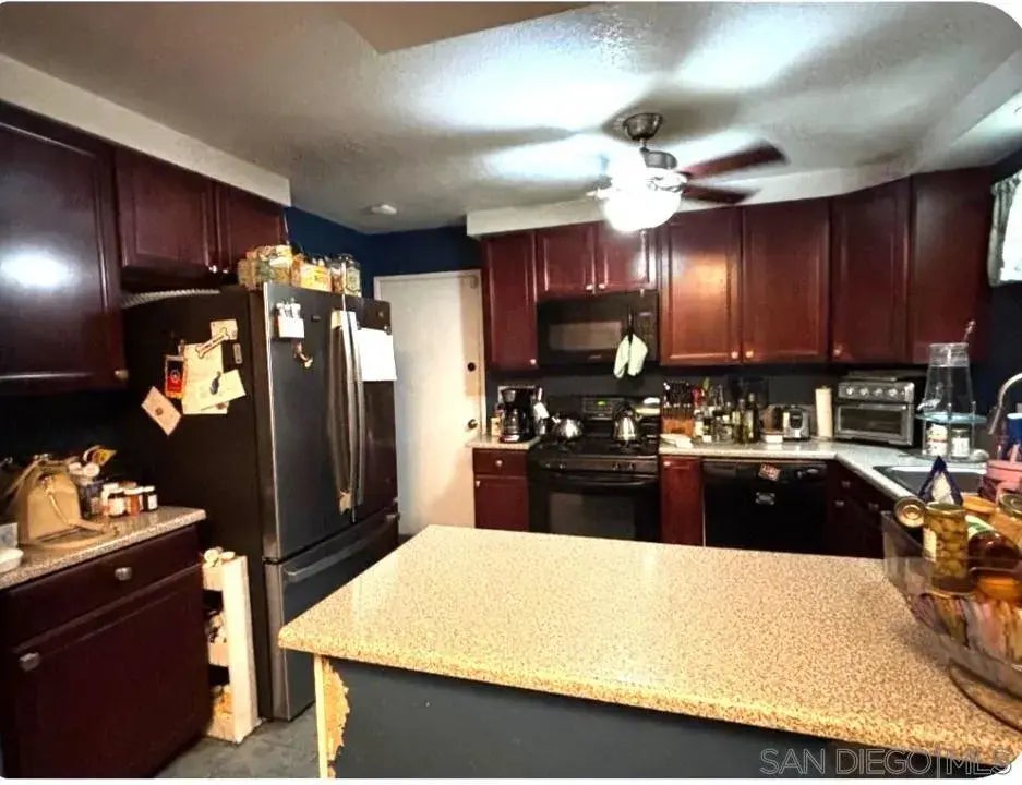 351 Winewood Street, Skyline (SKYL)