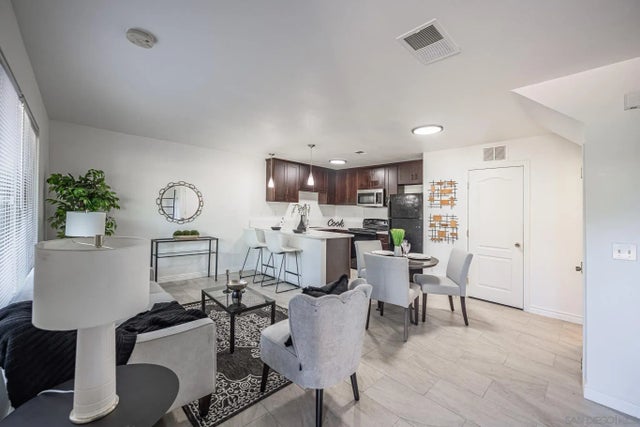 217 Westlake Dr 6, San Marcos