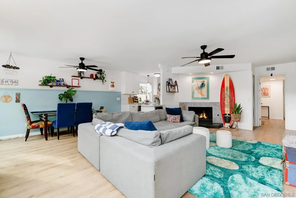 3851 Basilone St 2, POINT LOMA