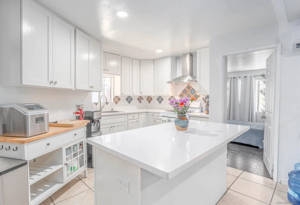 2003 Bayview Heights Dr Spc 180, EAST SAN DIEGO