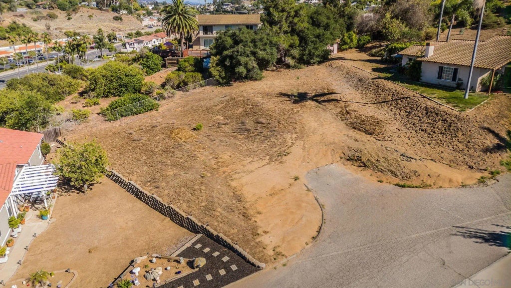 Allea Lane Na, Vista