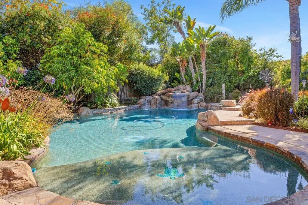 357 Camino Parque, Oceanside