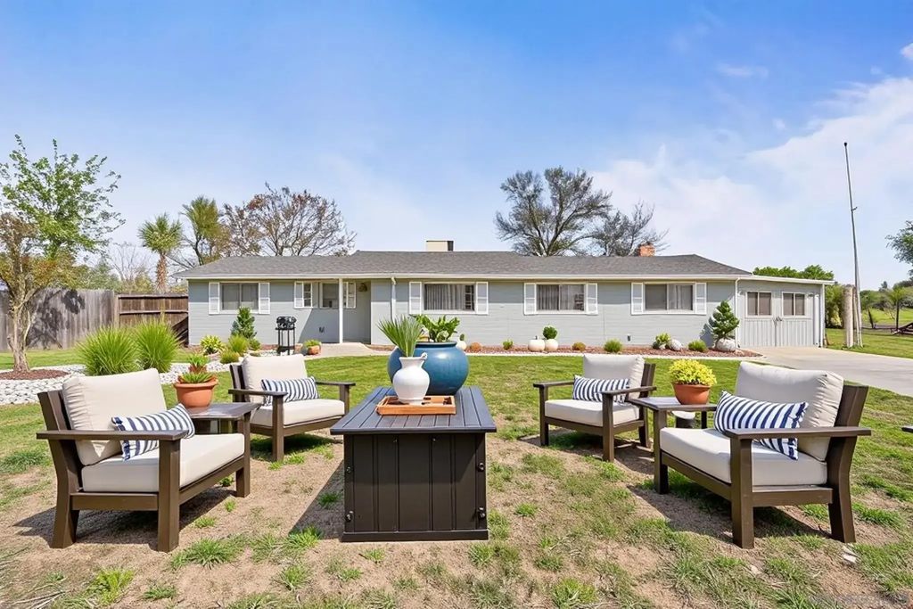 7305 Highway 41, Lemoore