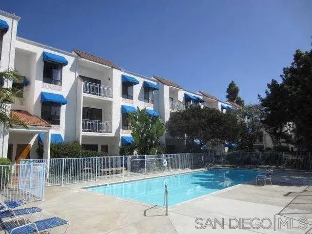 8324 Regents Rd 3n, LA JOLLA