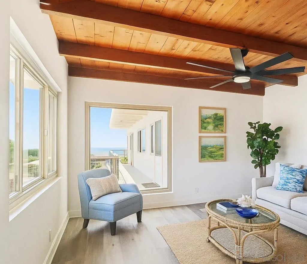 519 Stratford Court P, Del Mar