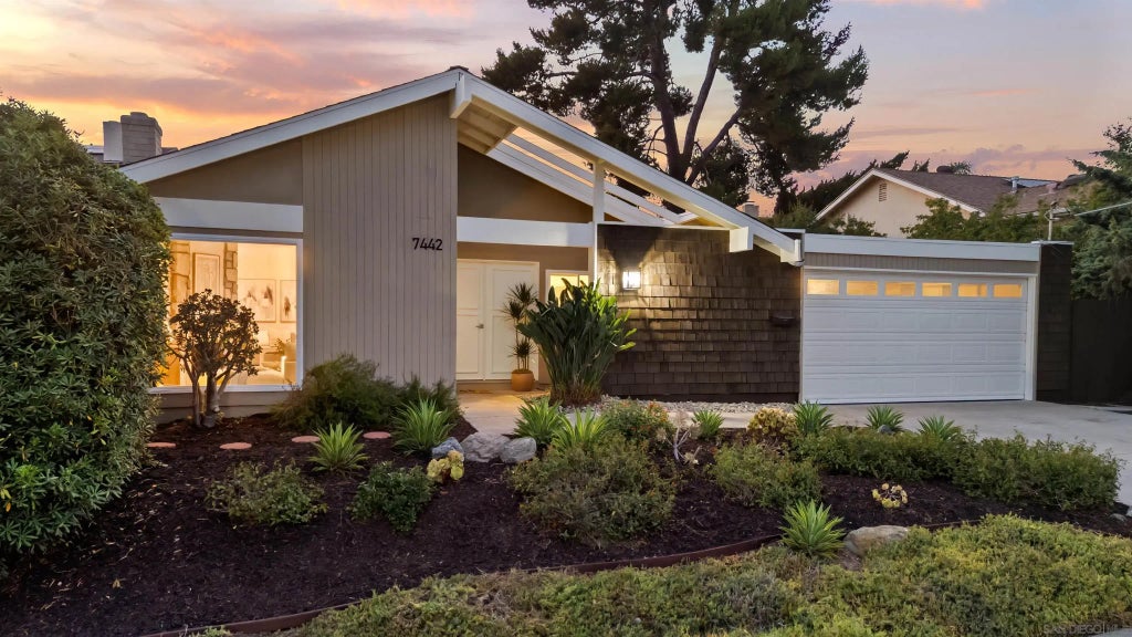 7442 Conestoga Way, Allied Gardens