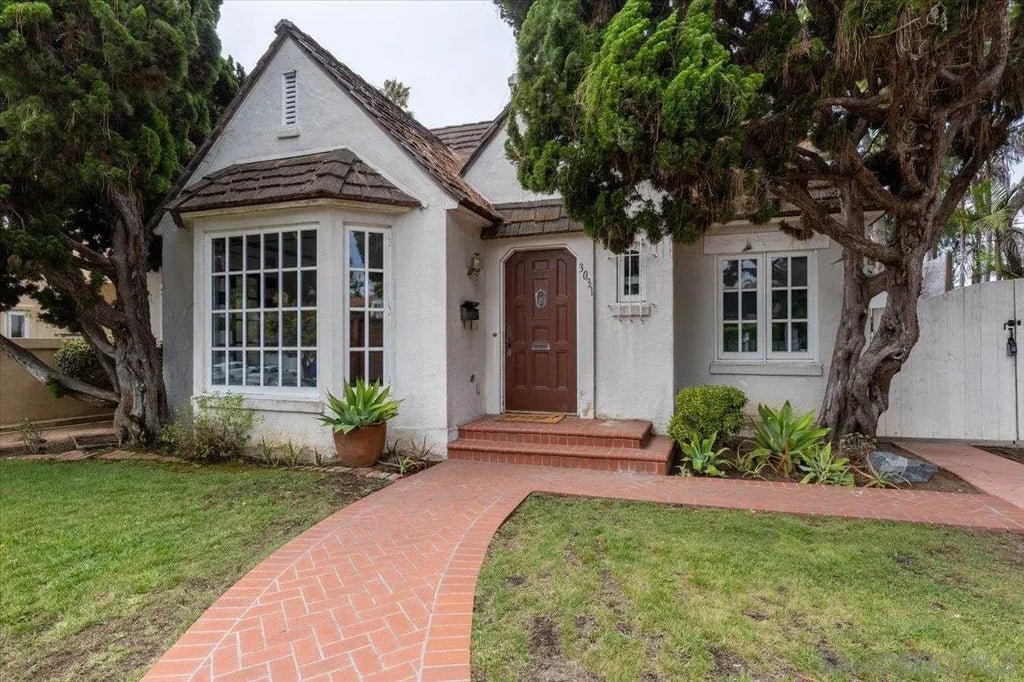 3031 Ibsen St, POINT LOMA