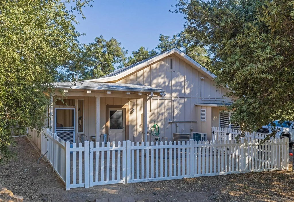 3258 Pine Hills Rd, Julian