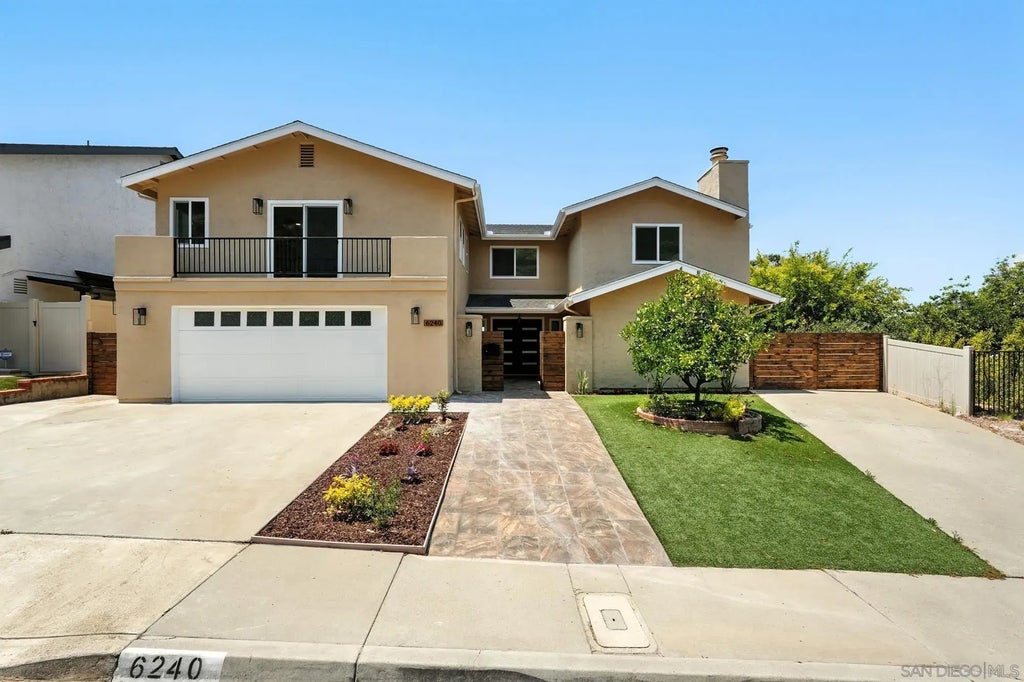 6240 Bernadette Lane, DEL CERRO