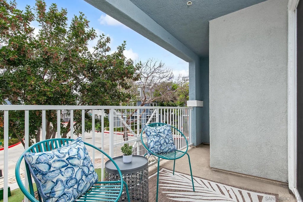 3528 Shoreline Bluff Ln, POINT LOMA