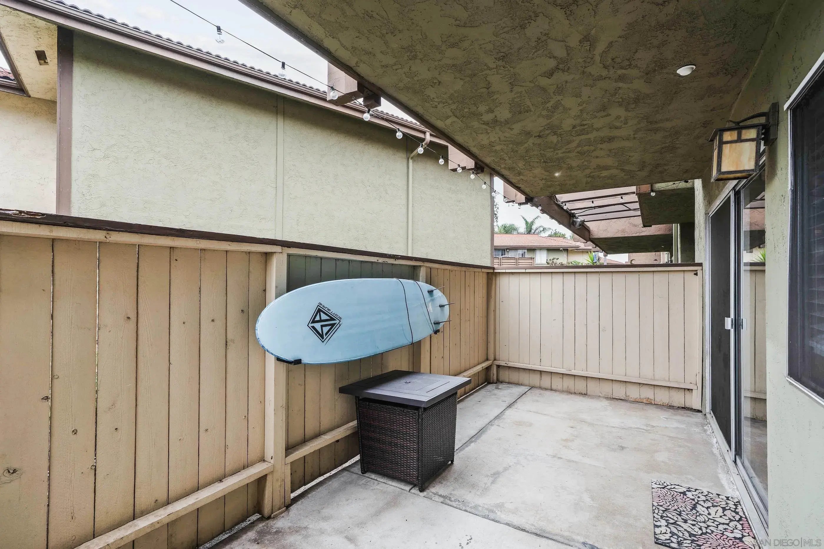 Photo of Listing #250036735