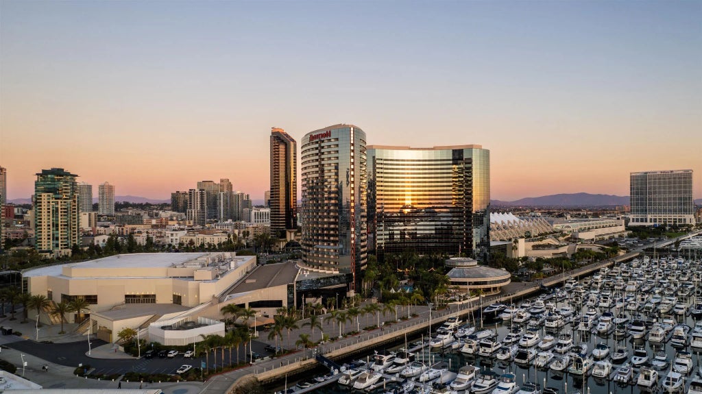 555 Front St 303, DOWNTOWN